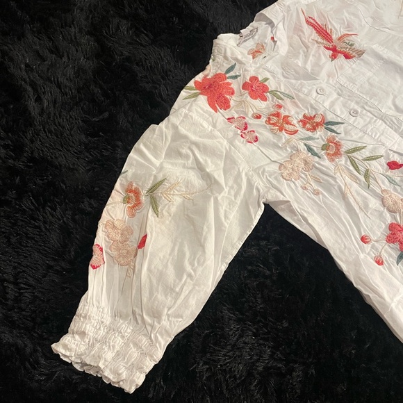 JOHNNY WAS Workshop Oversized White Embroidered Button-up Dress - Picture 6 of 7